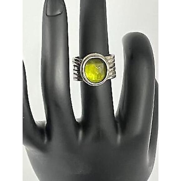 Silpada Sterling Silver Green Stone Daintree Ring Size 6 - Picture 1 of 2